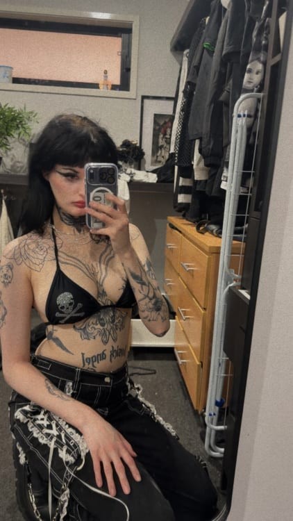 Violet Quinn