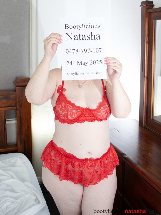 Bootylicious Natasha