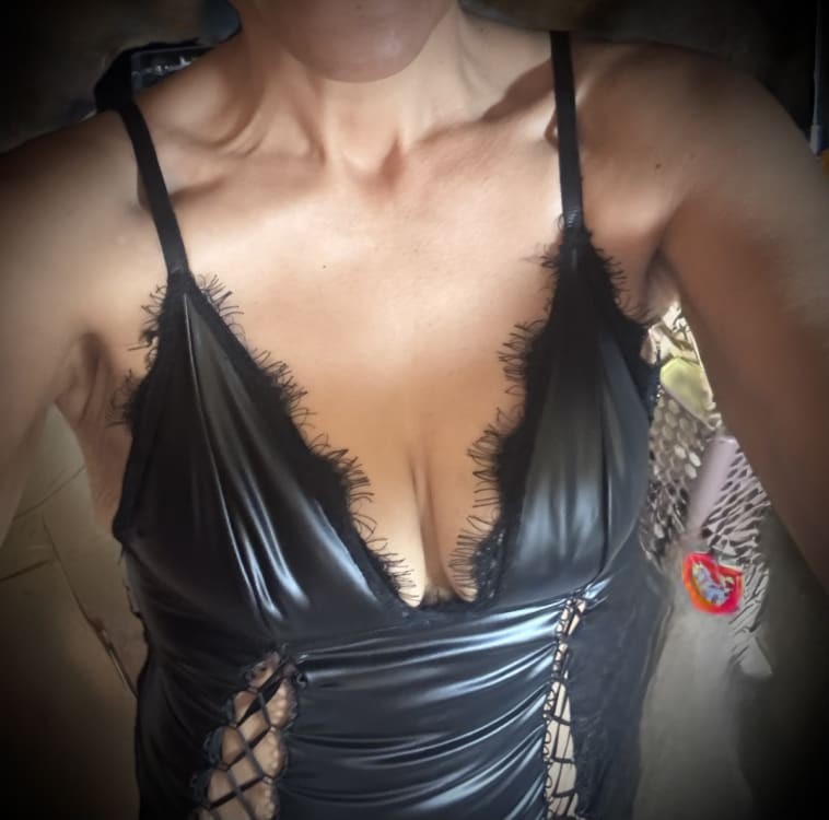 Miss V
