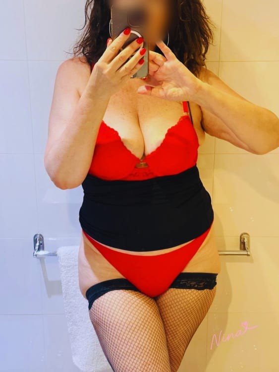 Ms Nina