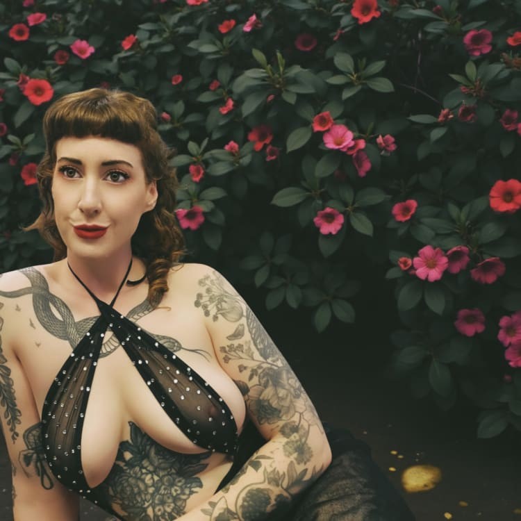 Elle Degenerate