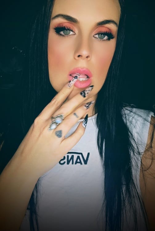 Miss Bella-paige