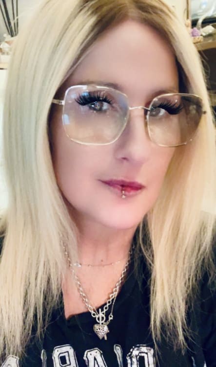 Riley_Rose