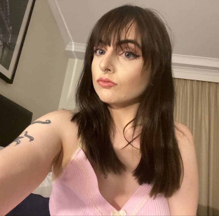 Danielle Peach Ivy
