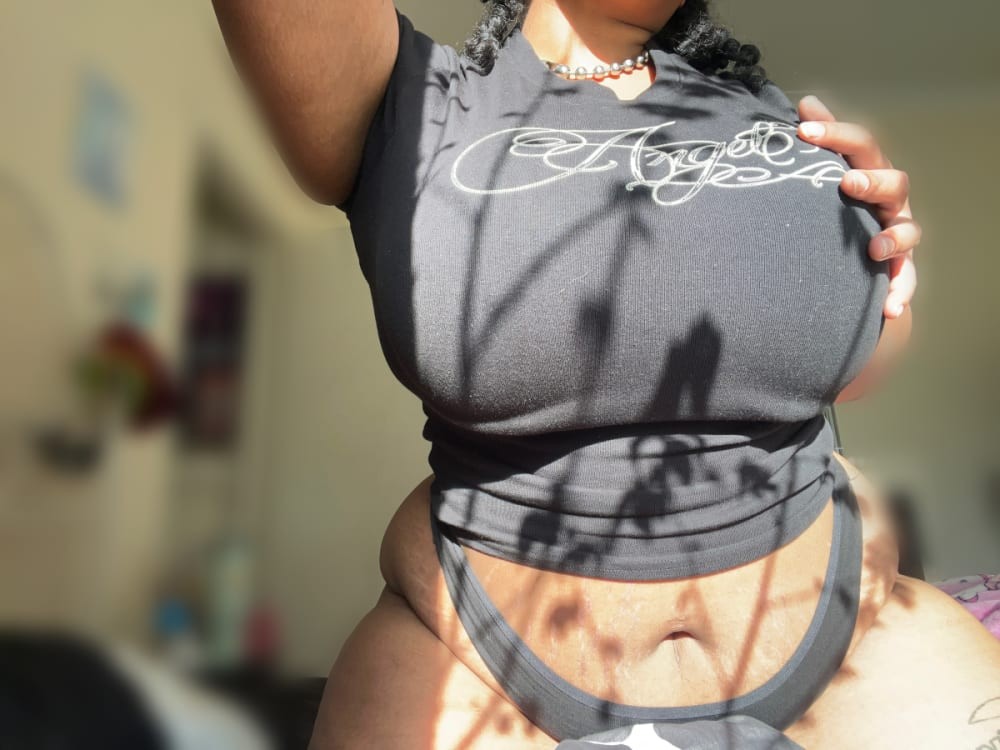 Ava