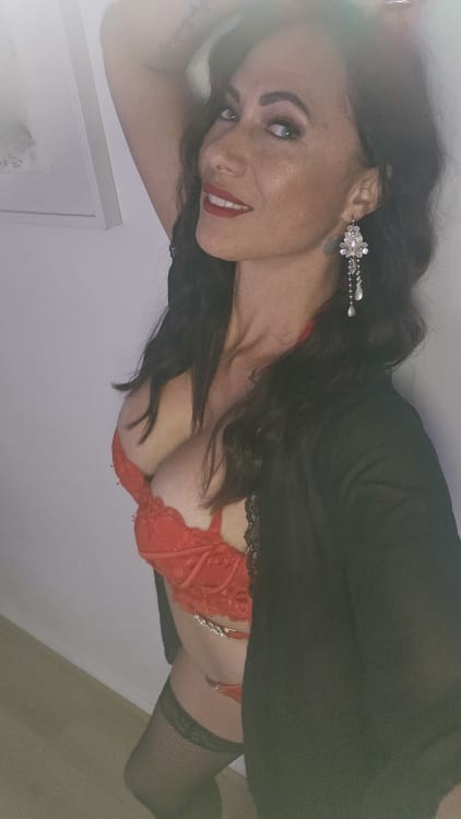 Sensual Tantric Tamara- Yoni/Lingam Specialist