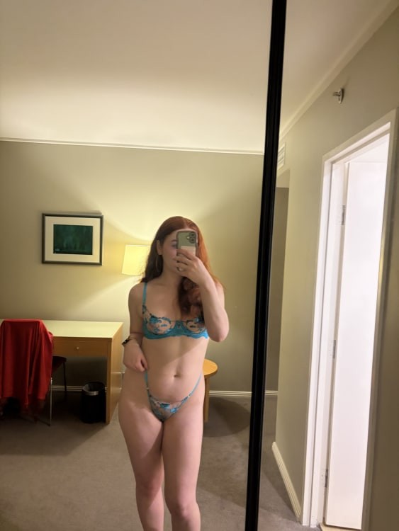 Bella Sinclair