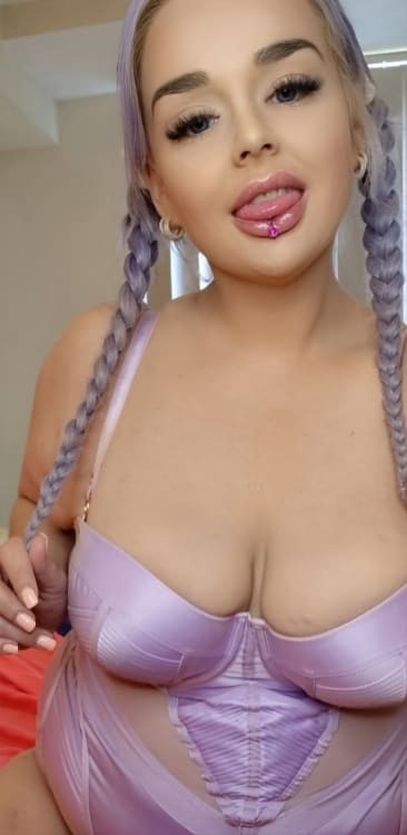 AshelleyAllure