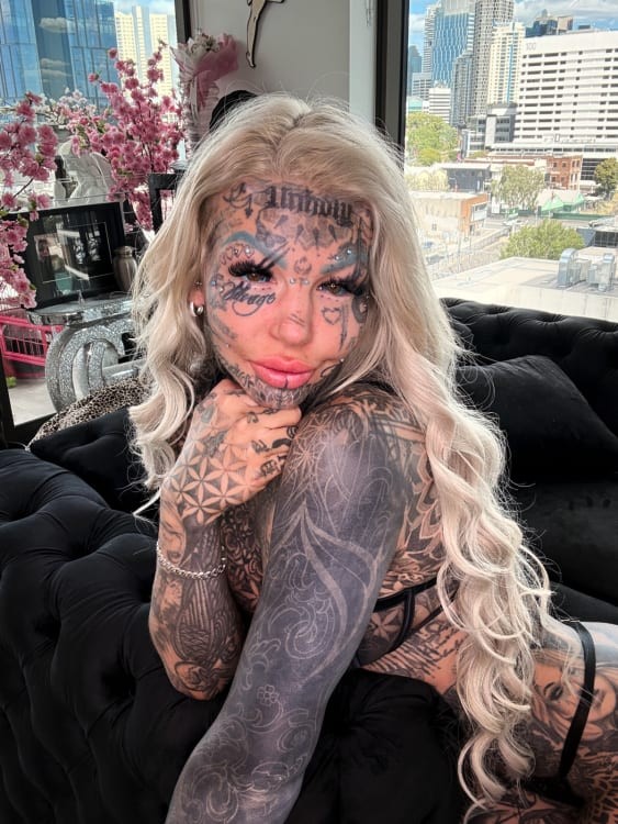 Amber Luke