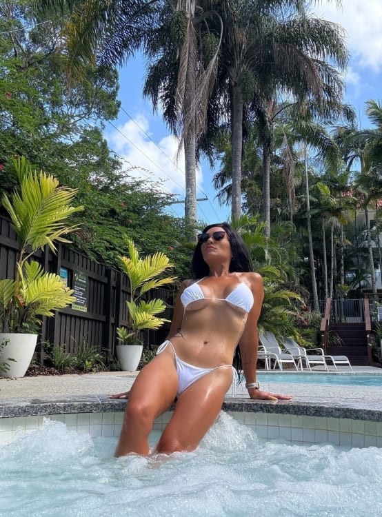 Raven Hart