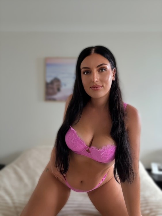 Sophie Sins