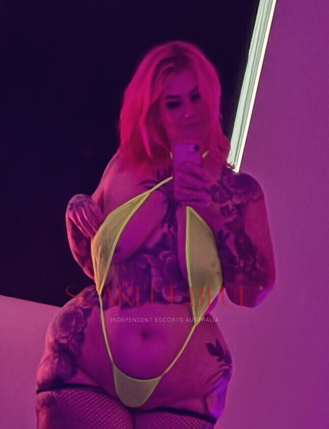 Amber Jayne