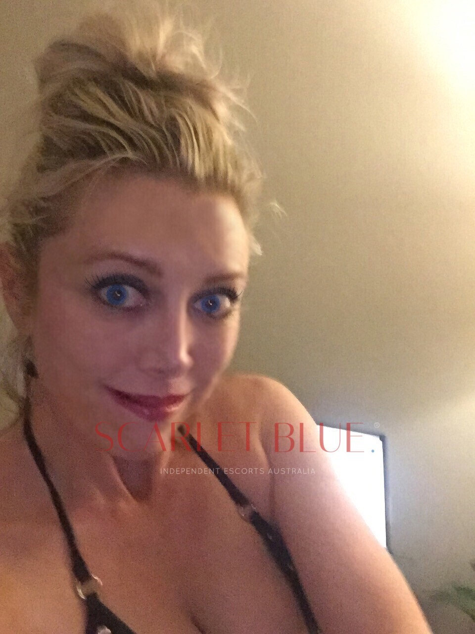 Amy Dea Private