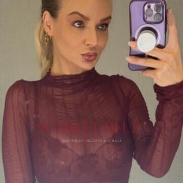 Scarlet Sinclair