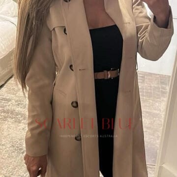 Scarlet Sinclair