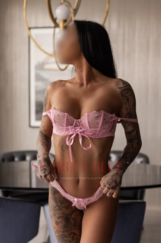 Kendra Kayy