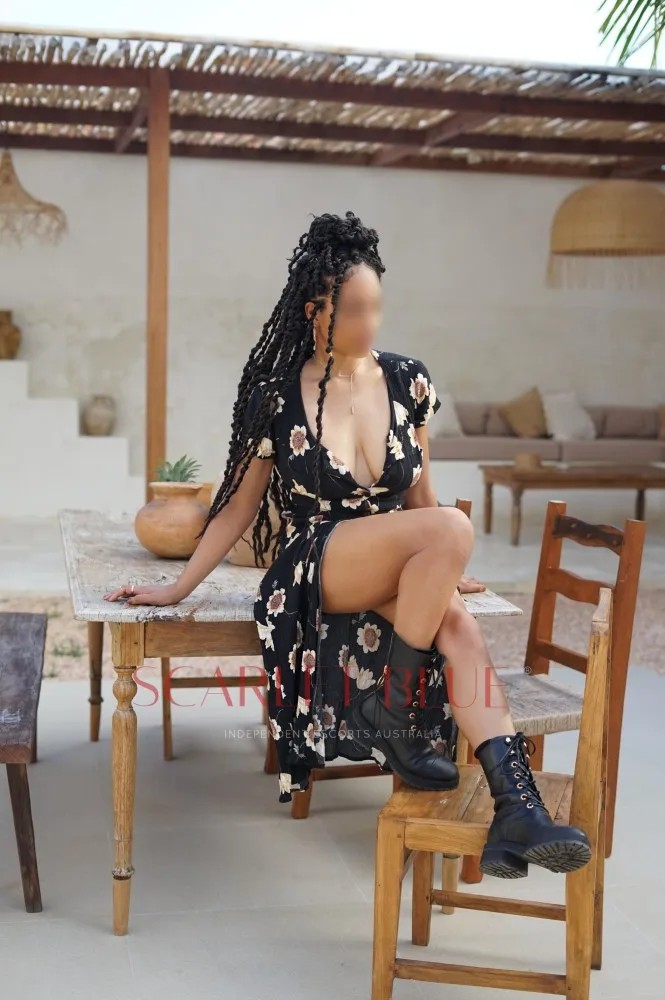 Malia Adu