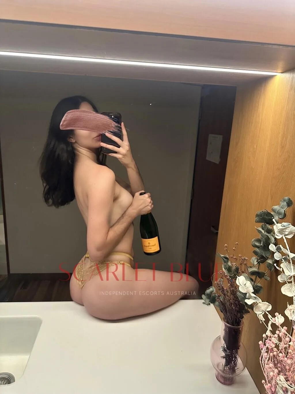 Hunter Eve