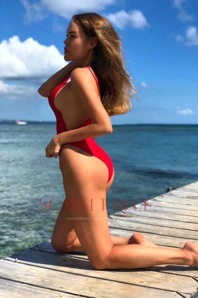 Anna Claire