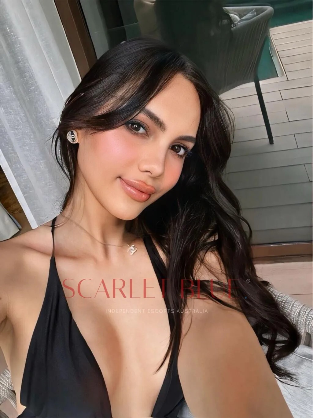Eurasian Beauty Vannesza