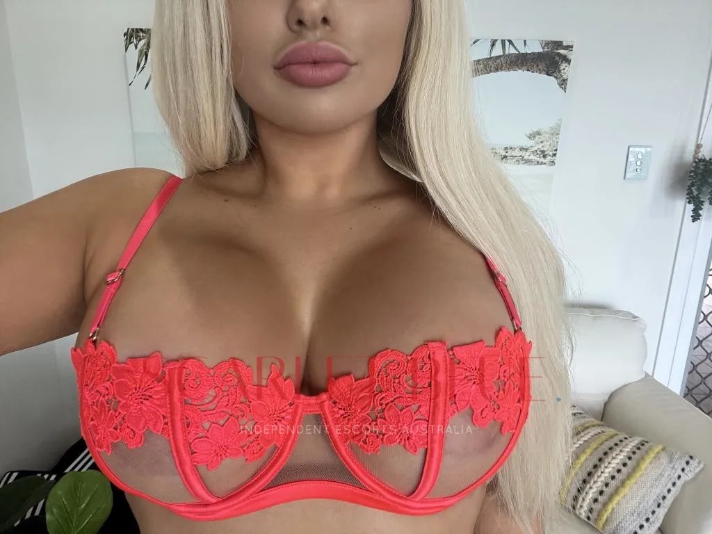 Lena Skye