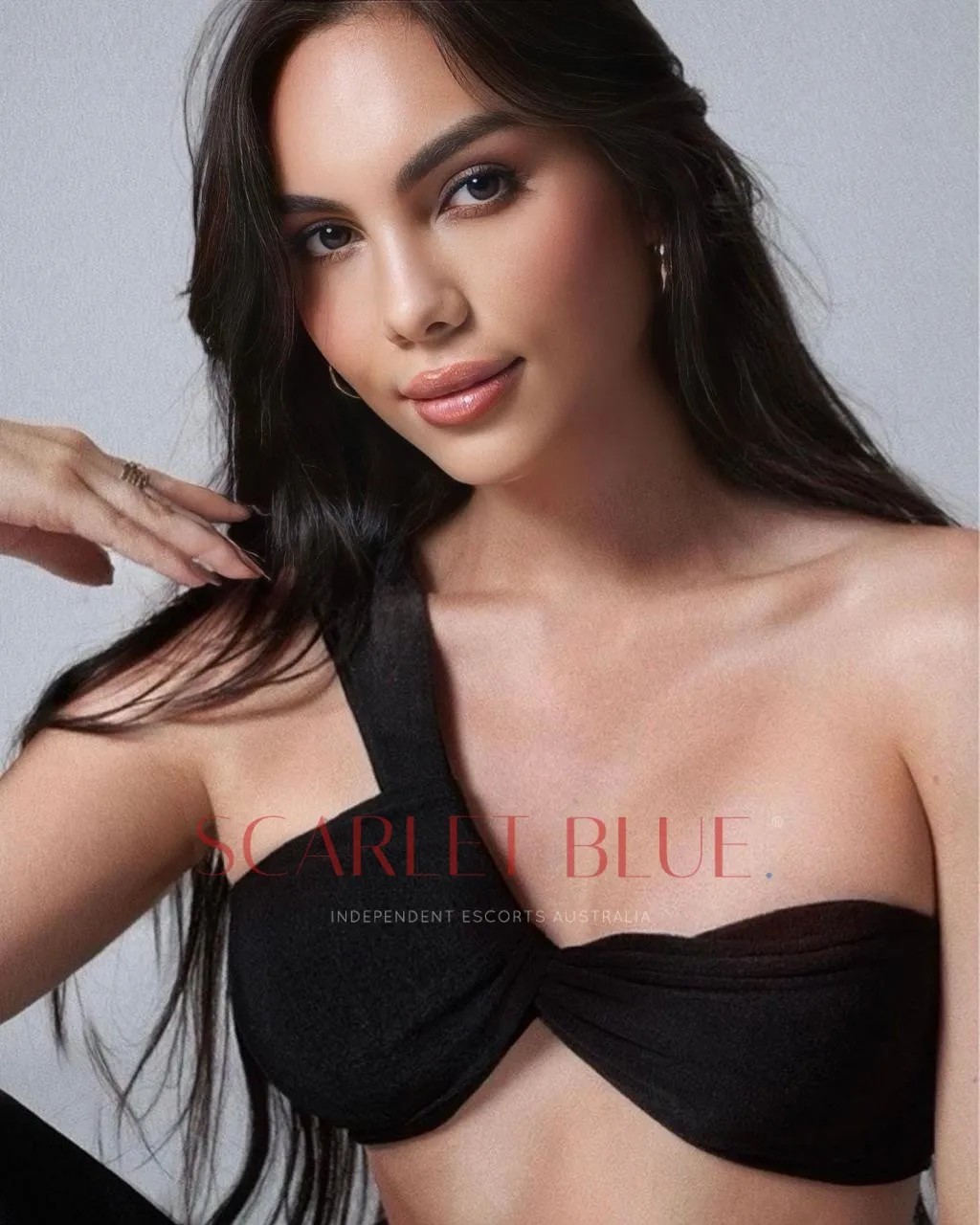 Eurasian Beauty Vannesza
