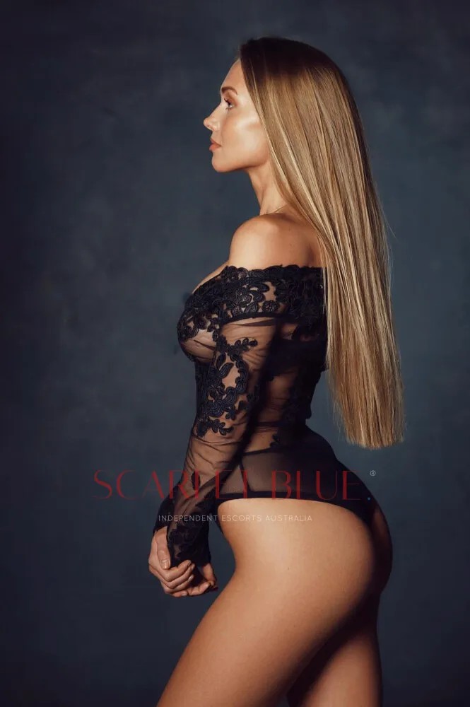 Leila Luxe